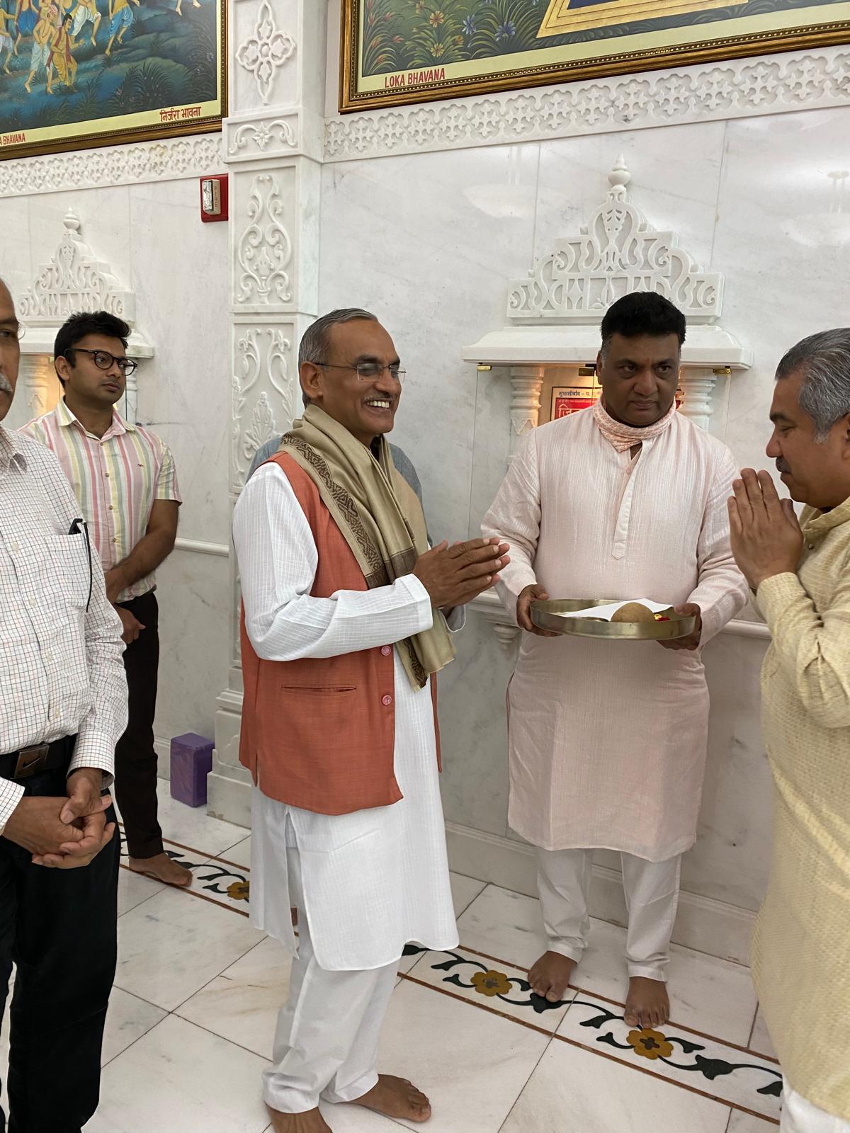 Mahesh Jain hosting Gunasthan Vichar International Webinar — Mahesh Jain Sanganer discusses the 14 stages of spiritual ascent for global audience